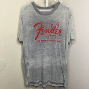 Fender tee